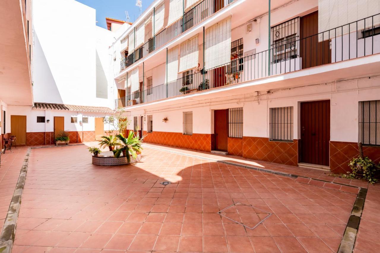 Holi-Rent Salado Apartman Sevilla Kültér fotó