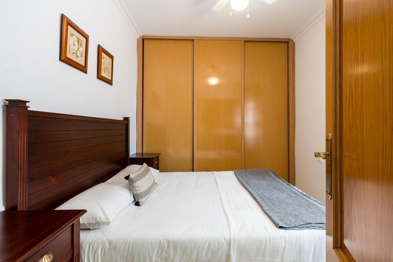 Holi-Rent Salado Apartman Sevilla Kültér fotó